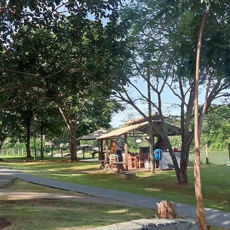 Flat Pontal Do Lago Калдас Новас Екстериор снимка